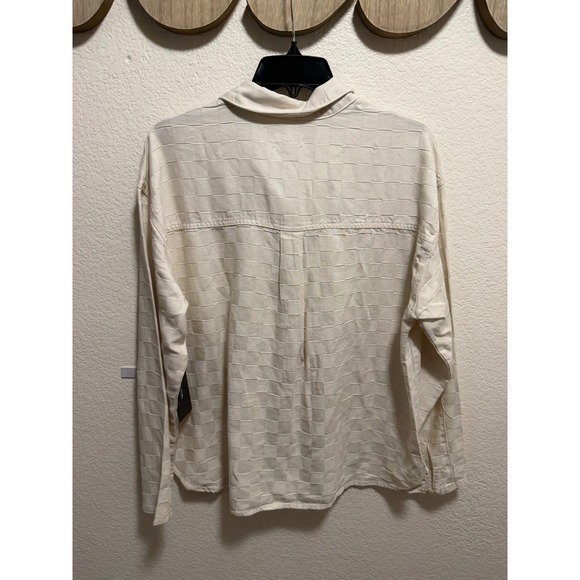 Weekend White Patterned Button Down Size XL - Picture 3 of 3